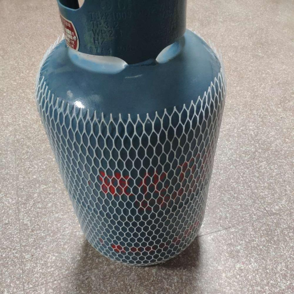 Factory produced steel cylinder protective net