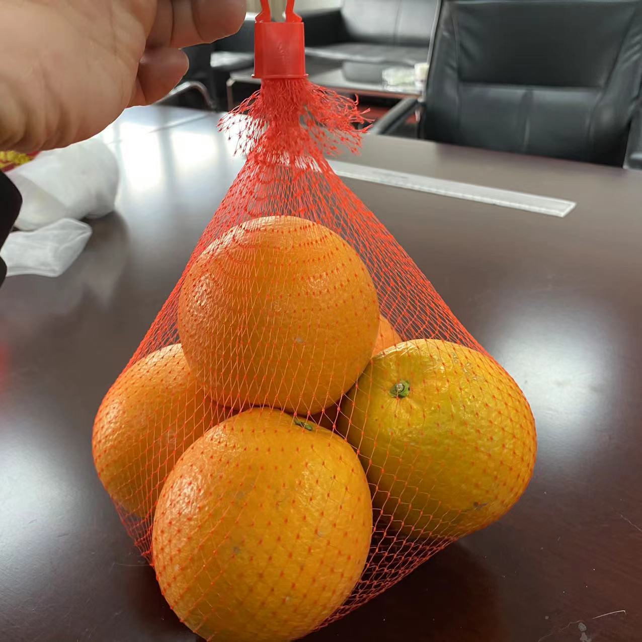 Color  PE PP Extruded Plastic Mesh Tubular Tube Net Net Bags Roll Extruded Net
